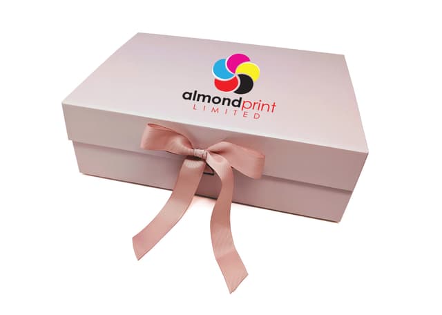 boxes/packaging image